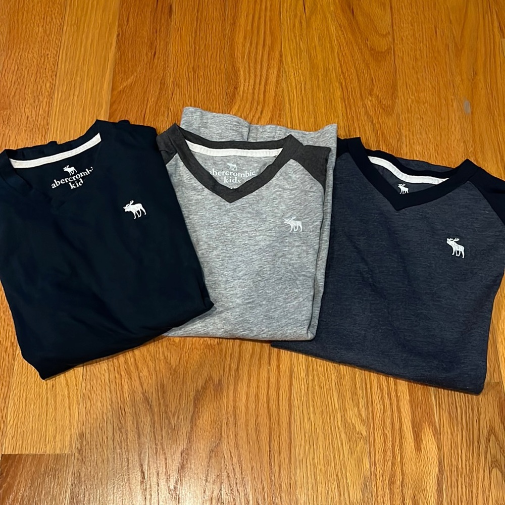 Abercrombie kids shirt sleeve t shirt 15/16